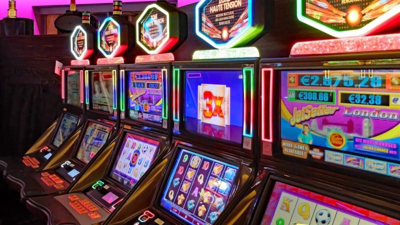 Enjoy The Thrill Of Online Casino Gaming With Royal Panda