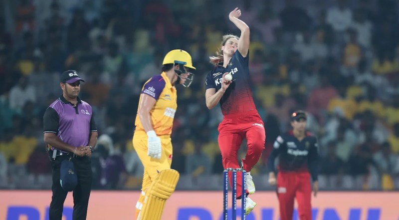 Fastest Cricket Ball
