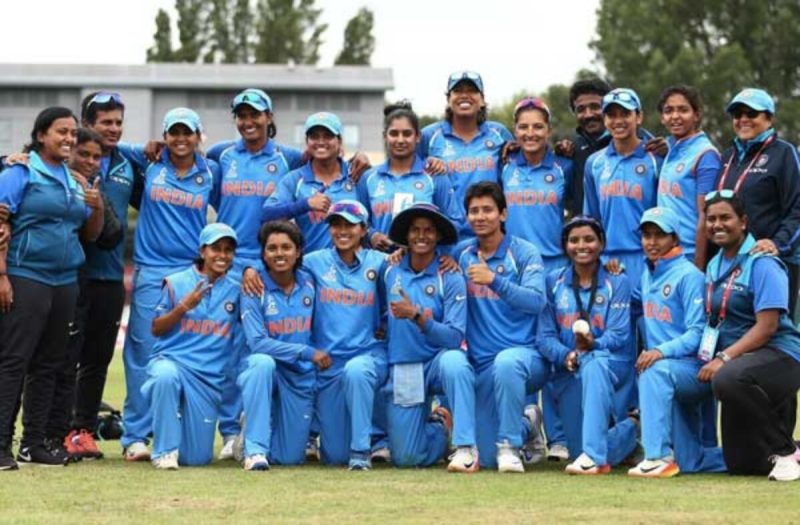 How Many Players Are There In Cricket Team