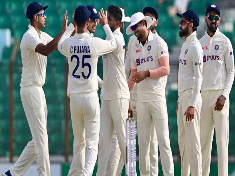 Live Cricket Score Ball By Ball