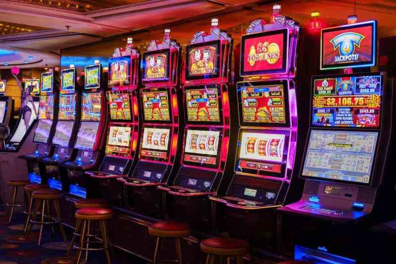 Play Online Casino Games