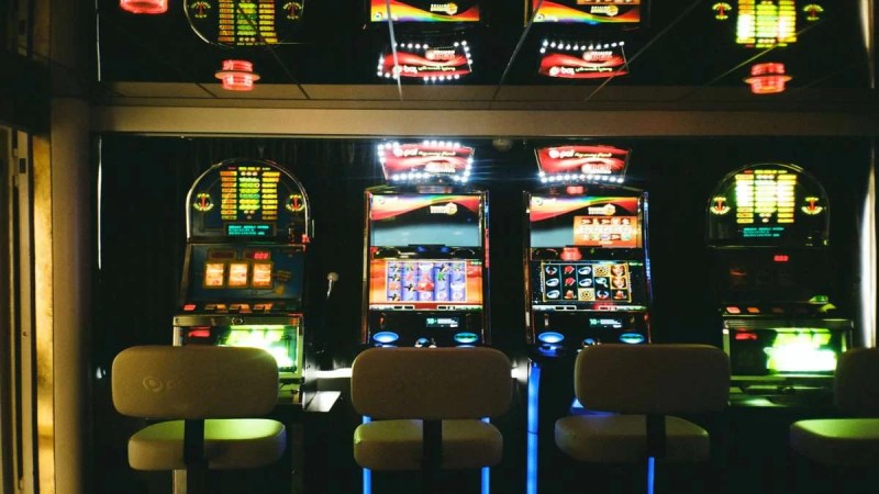 Play Your Favorite Casino Games At Pinnacle Today