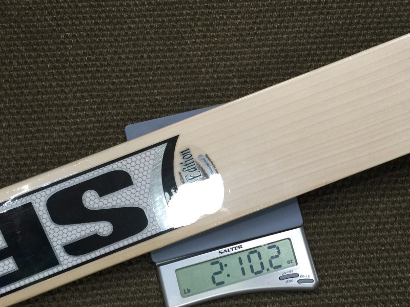 Weight Of Cricket Bat