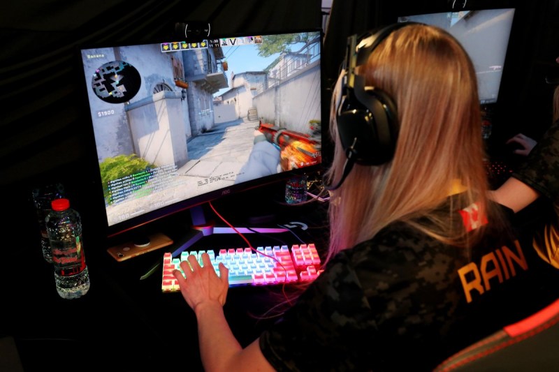 How To Play Top